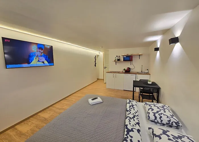 T3 Διαμέρισμα *